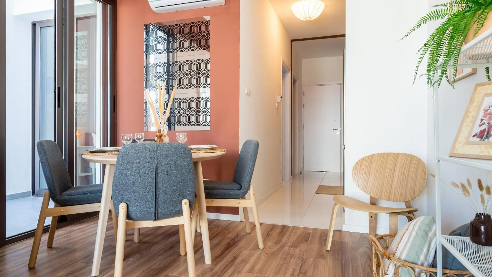 Arion 1-Bedroom Apartment In Larnaca